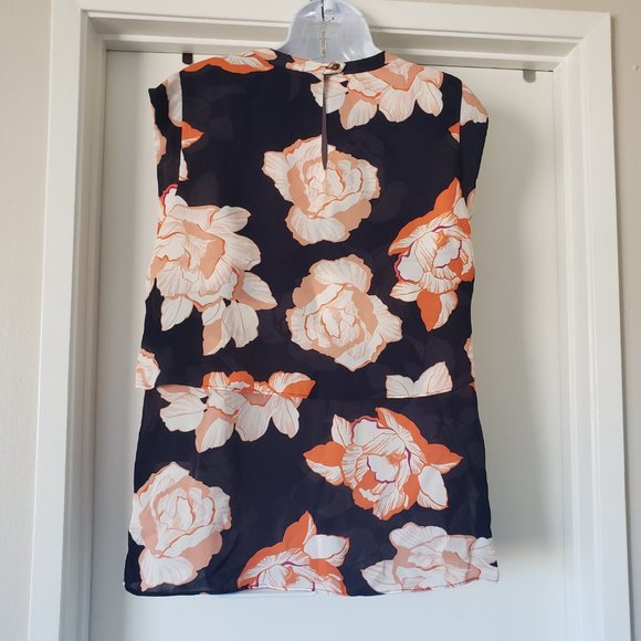 cabi Blouse Top Size M Chiffon Layer Bright Bold Floral Cap Sleeve Keyhole Back - Picture 5 of 7